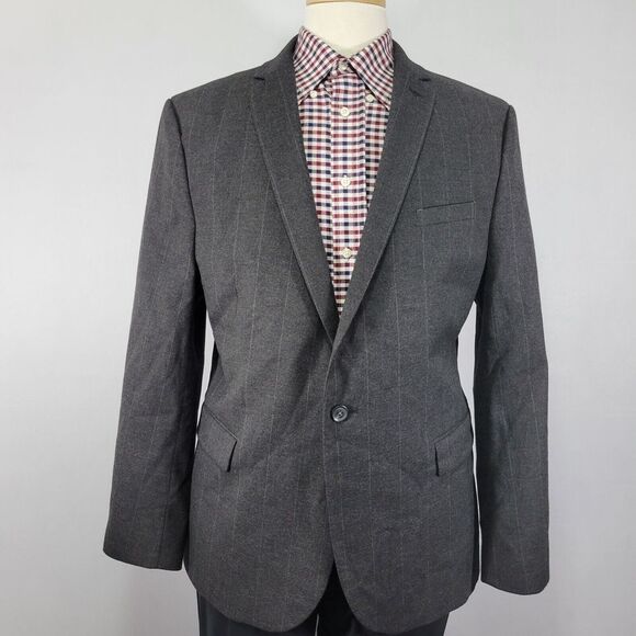 J.Ferrar Mens Sport Coat Blazer One Button Gray Striped Flannel Poly 46R‎ Slim